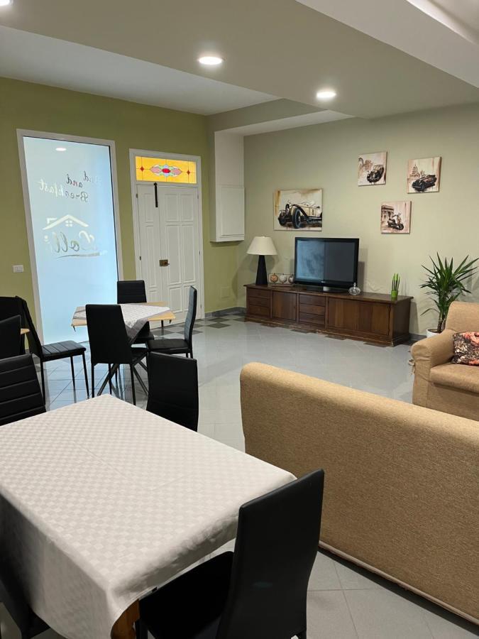 Paravati Lolly B&B 외부 사진