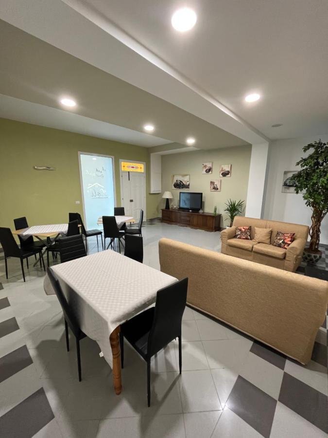 Paravati Lolly B&B 외부 사진
