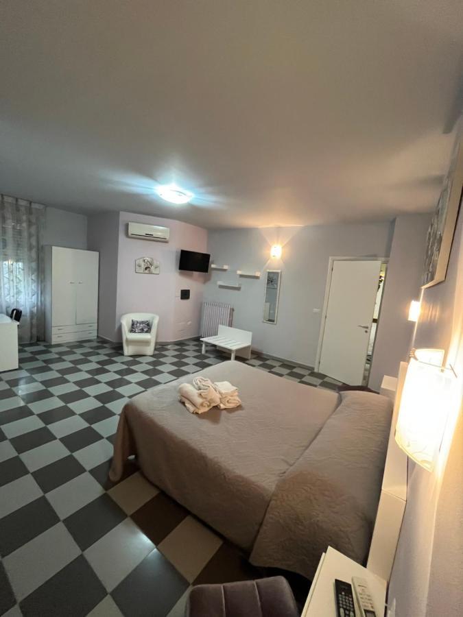 Paravati Lolly B&B 외부 사진